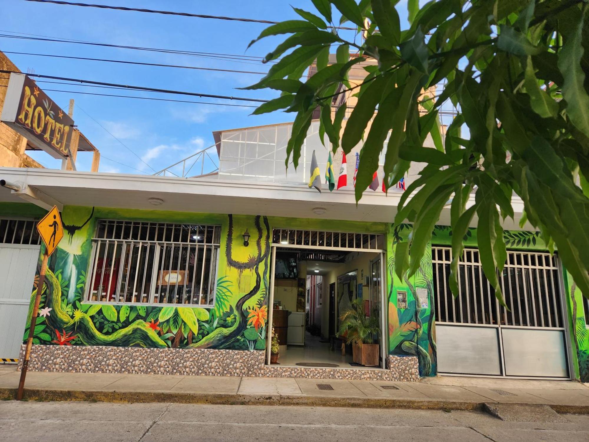 Libelula Hotel Puerto Maldonado Exteriér fotografie